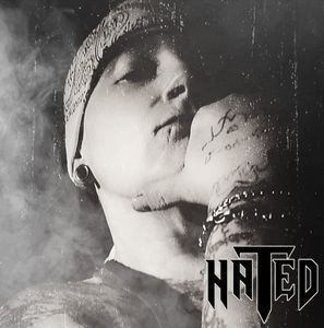 Meet your Posher, Lisa bama